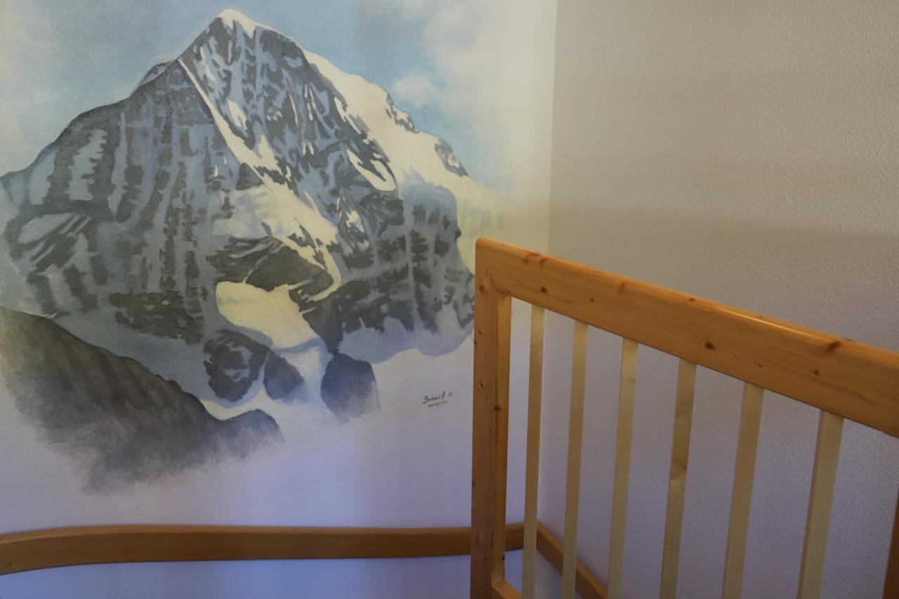 Excellent Flat With A Fantastic View Of The Eiger! Apartment Grindelwald Exterior photo